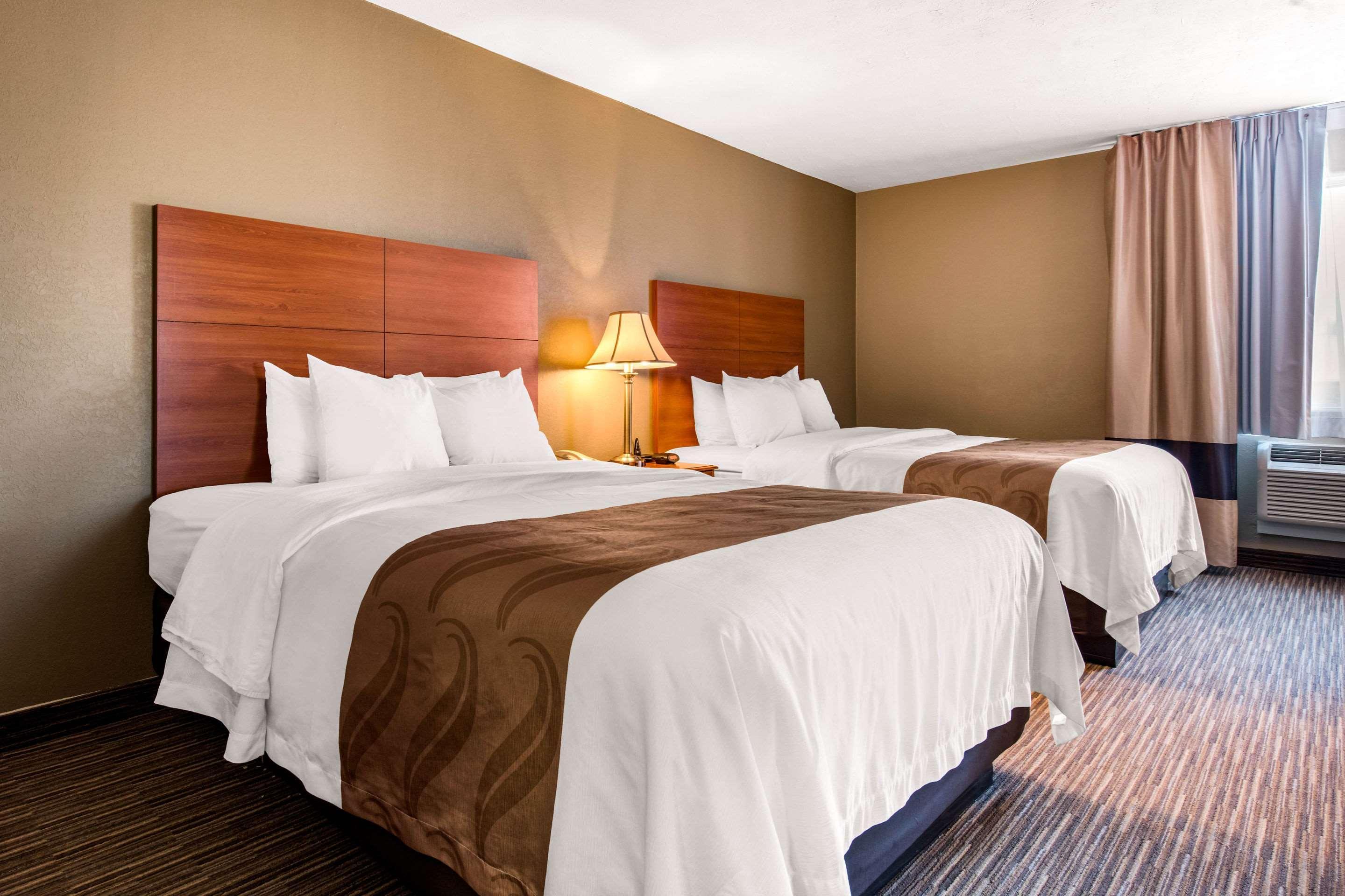 Quality Inn & Suites New Castle Eksteriør bilde