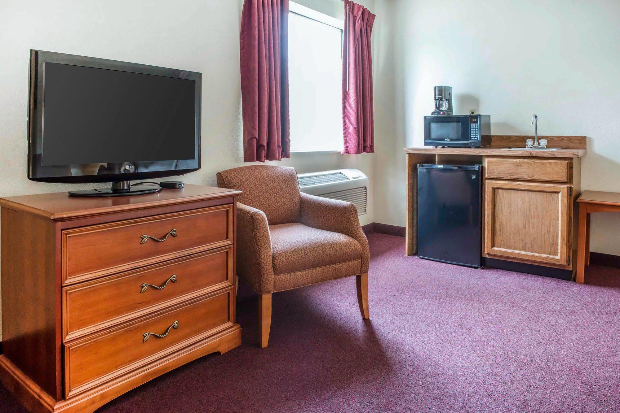 Quality Inn & Suites New Castle Eksteriør bilde