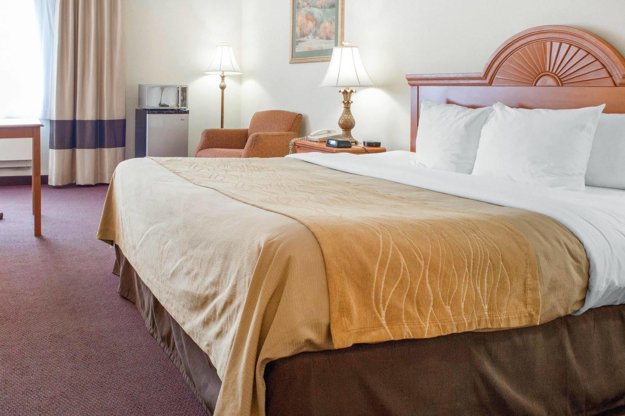 Quality Inn & Suites New Castle Eksteriør bilde