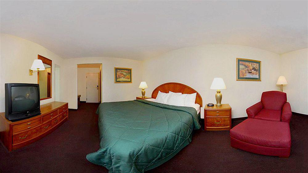 Quality Inn & Suites New Castle Eksteriør bilde